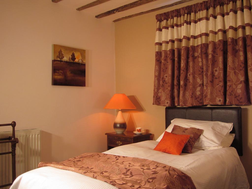 Colston Hall Farmhouse B&B Framlingham Rom bilde